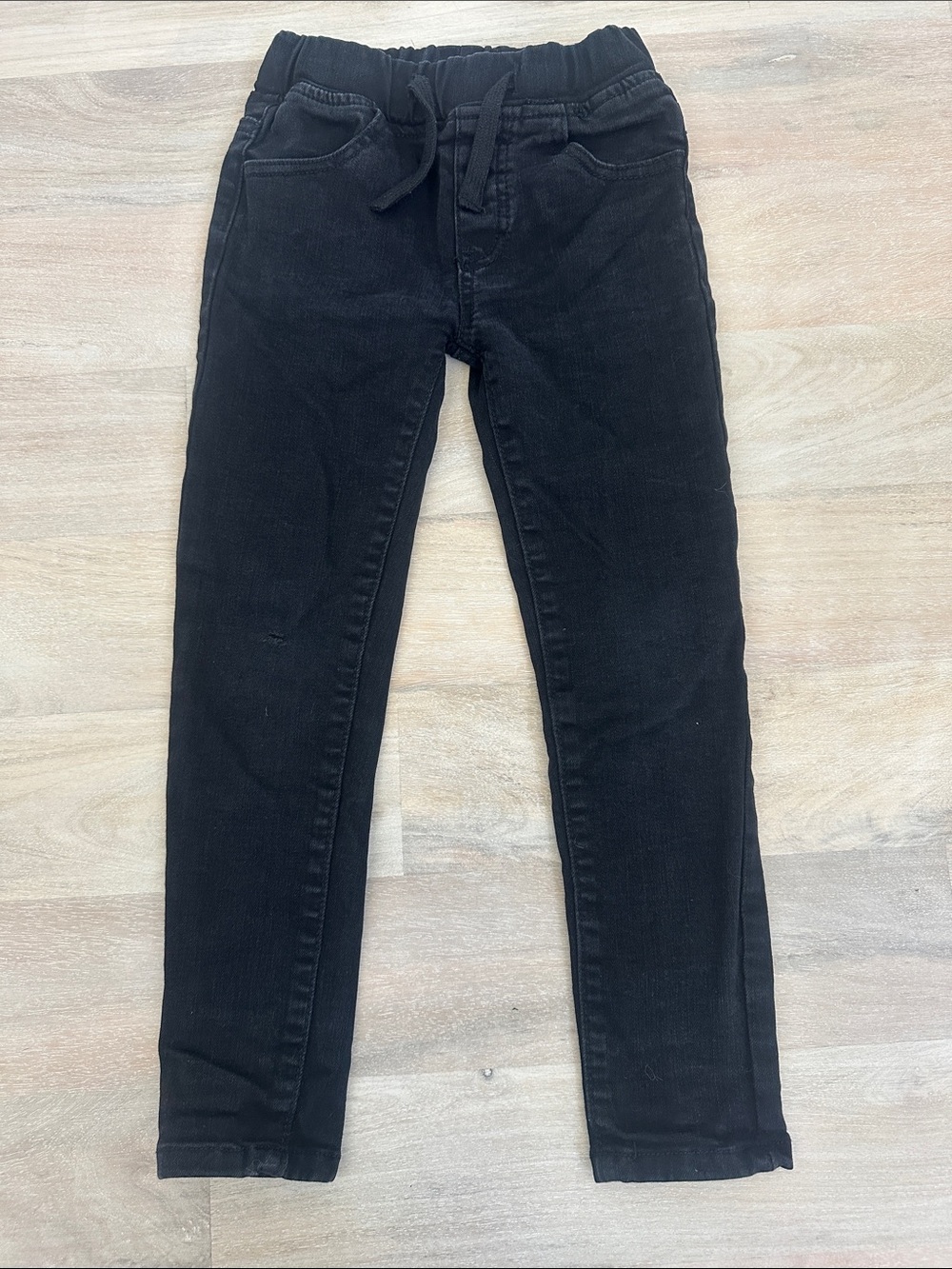 Little Bipsy 5T-6T black jeans with a drawstring (small tear in knee)